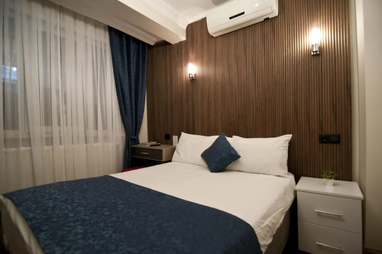 Genius Hotel Istanbul 2*,